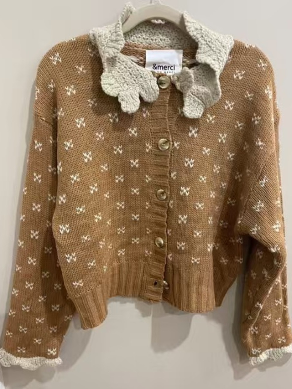 Tan Knit Button-Front Cardigan with Cream Scalloped Collar